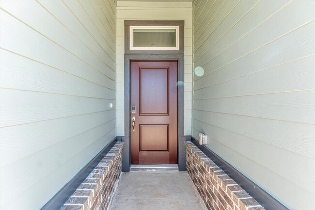 Building Photo - 16031 Bishops Cap Wy