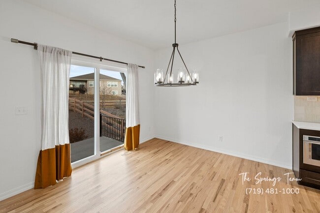 Building Photo - Luxury 5-Bedroom Home in the Award-Winning...