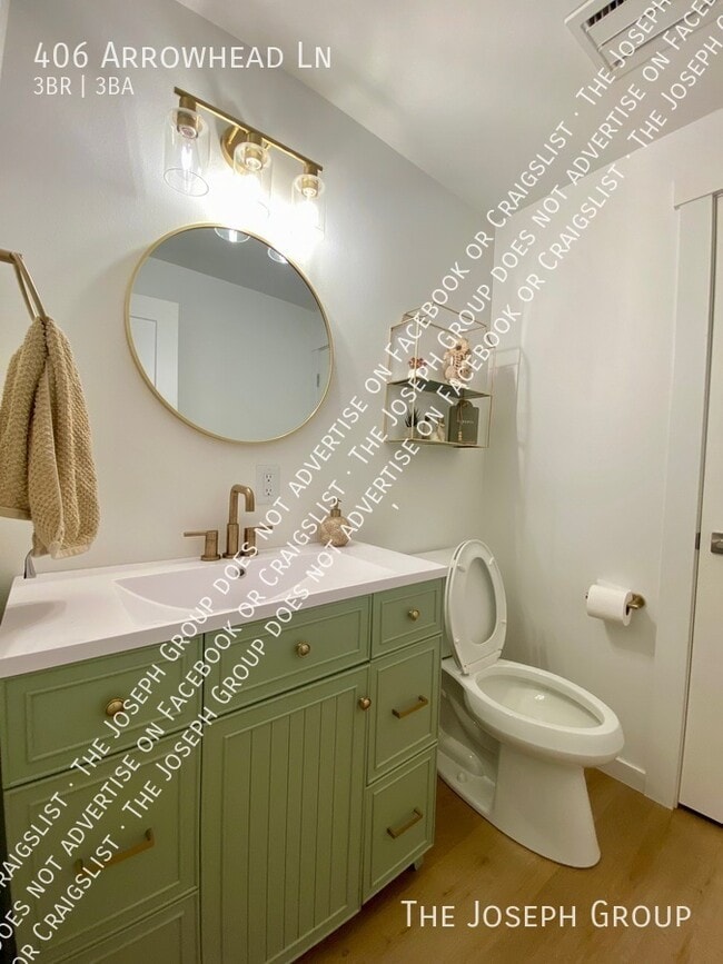 Building Photo - 406 Arrowhead Ln