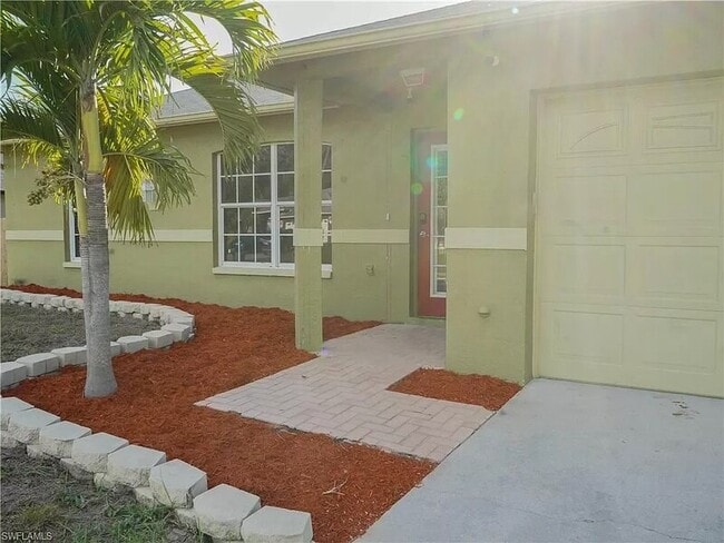 Building Photo - 17556 Brentwood Ct