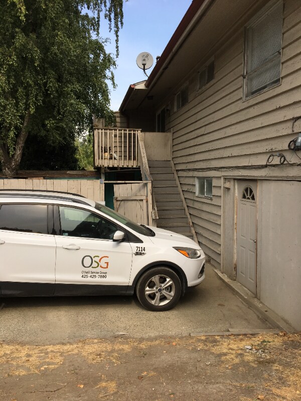 Building Photo - 1489 S Columbian Way