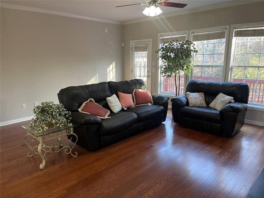 Building Photo - 3352 Chastain Gardens Dr NW