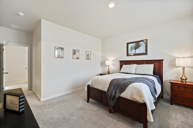 Building Photo - 12687 W Norterra Ln