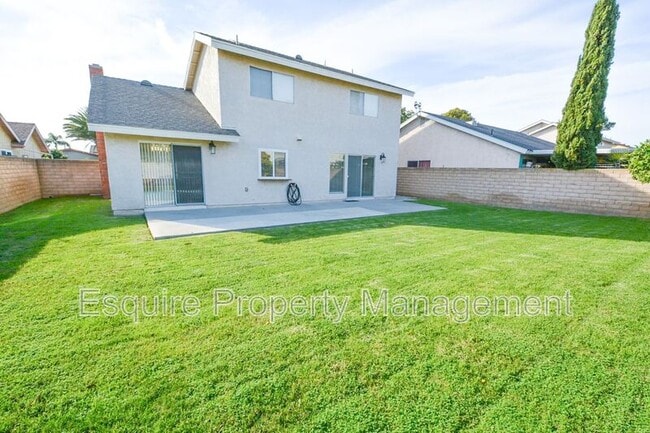 Building Photo - 1170 Novato Dr