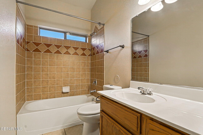 Building Photo - 12809 Tierra Alexis Dr