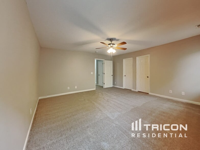 Building Photo - 6231 Creekbrooke Ct