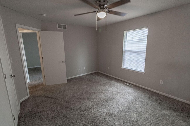 Building Photo - 5812 Canaveral Dr