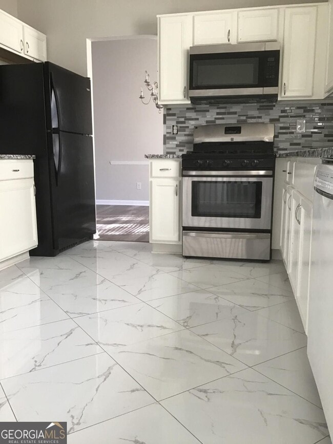 Building Photo - 6345 Peppermill Ln