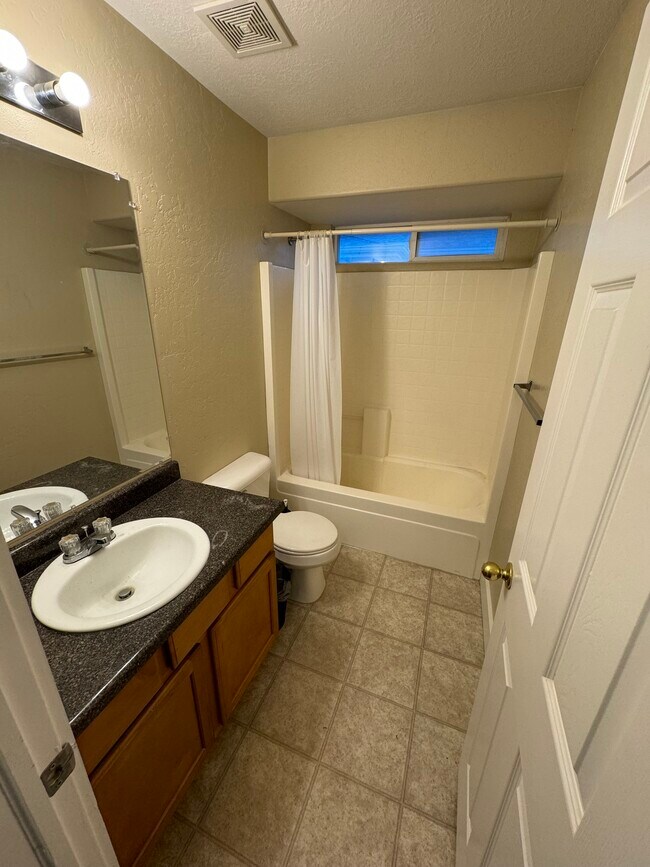 Building Photo - 12768 Stormy Meadow Dr