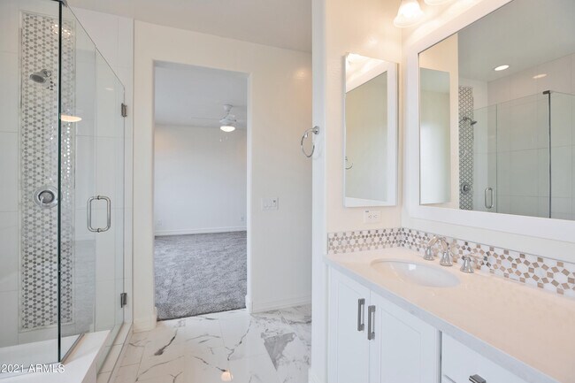 Building Photo - 7358 E Casitas Del Rio Dr