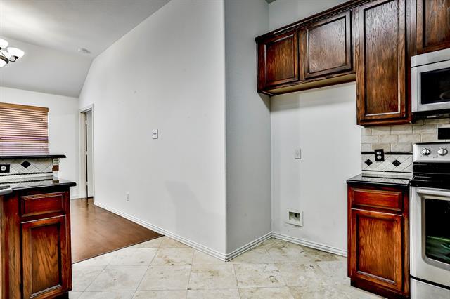Building Photo - 2853 Cascade Cove Dr