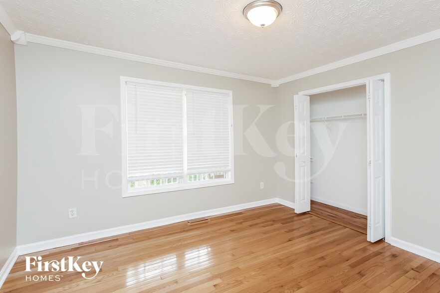 Building Photo - 428 Arrowhatchee Dr