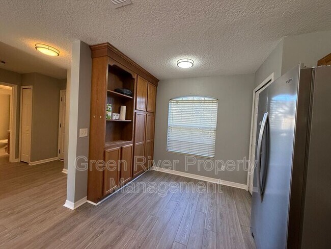 Building Photo - 1865 Green Springs Cir