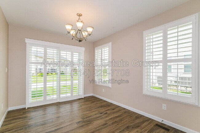 Building Photo - 322 Countryshire Dr