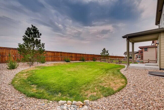 Building Photo - Lovely, Spacious Home in Arvada's Leyden Rock Neighborhood - Available July 6th!