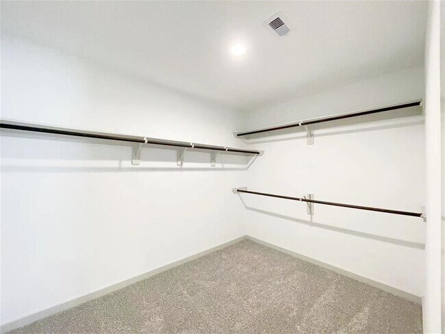 Building Photo - 28919 Yulee Mill Dr