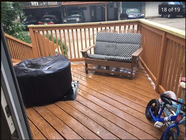 Building Photo - 3349 Ainslie Street