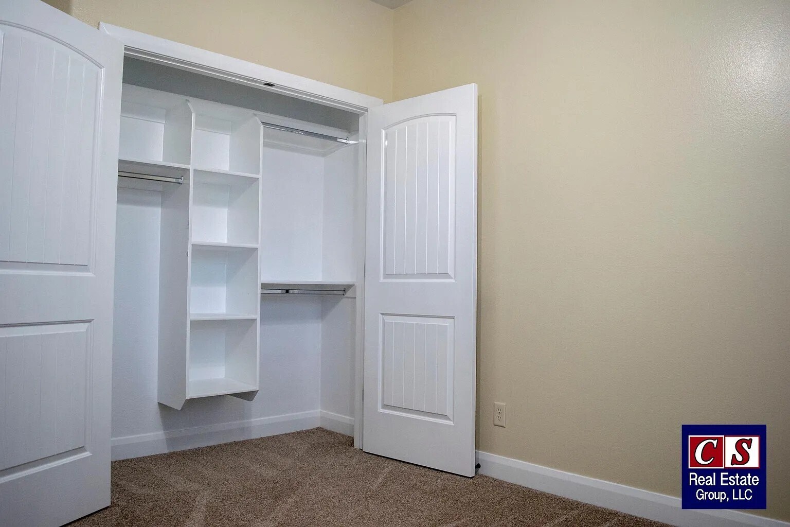 Building Photo - 388 N 3380 W