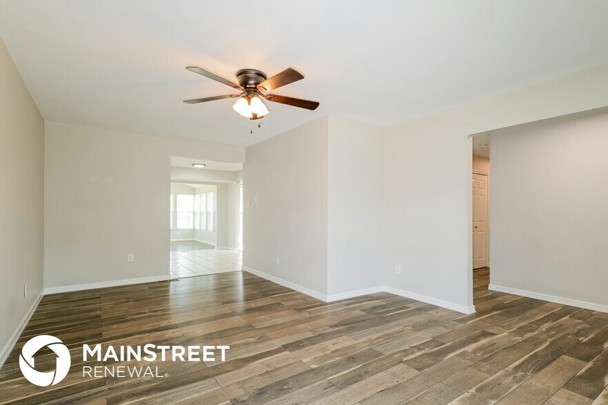 Building Photo - 14834 Frais Dr