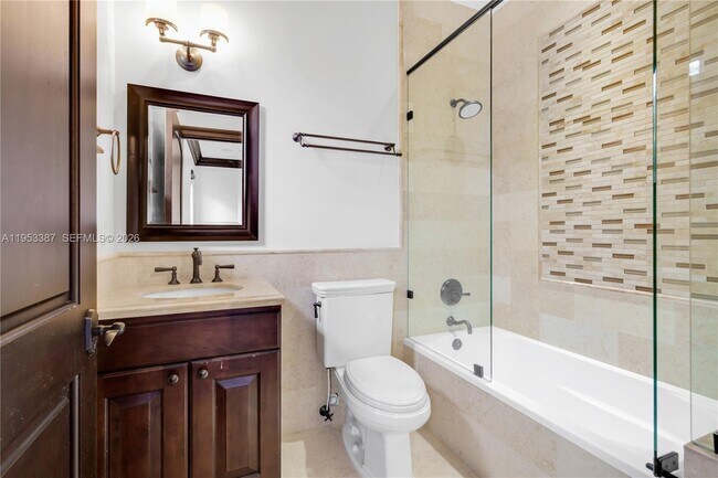 Building Photo - 9801 SW 60th Ct