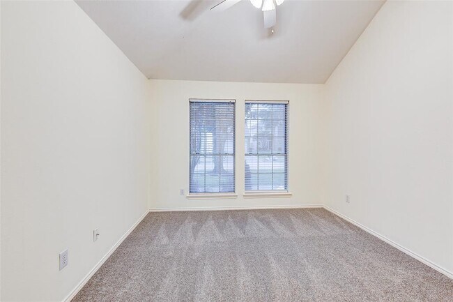 Building Photo - 16206 Waiting Spring Cir