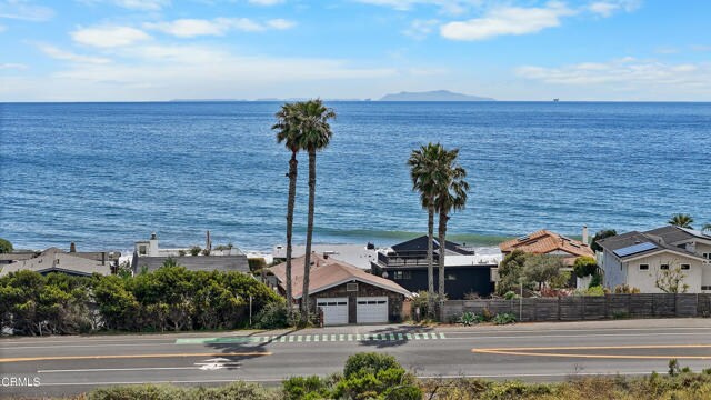 Building Photo - 4237 Faria Rd