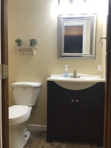 Building Photo - 104 Harbor Lights Dr