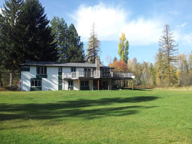Building Photo - 3441 North Kootenai Rd
