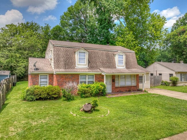 Building Photo - 1261 W Perkins Rd