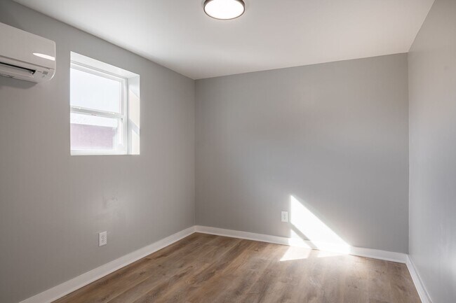 Building Photo - Discover Modern Living at Genesis Apartments – Cleveland, TN