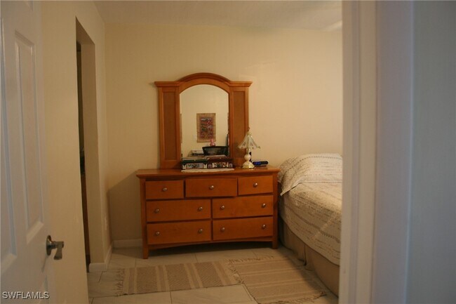 Building Photo - 15430 Moonraker Ct