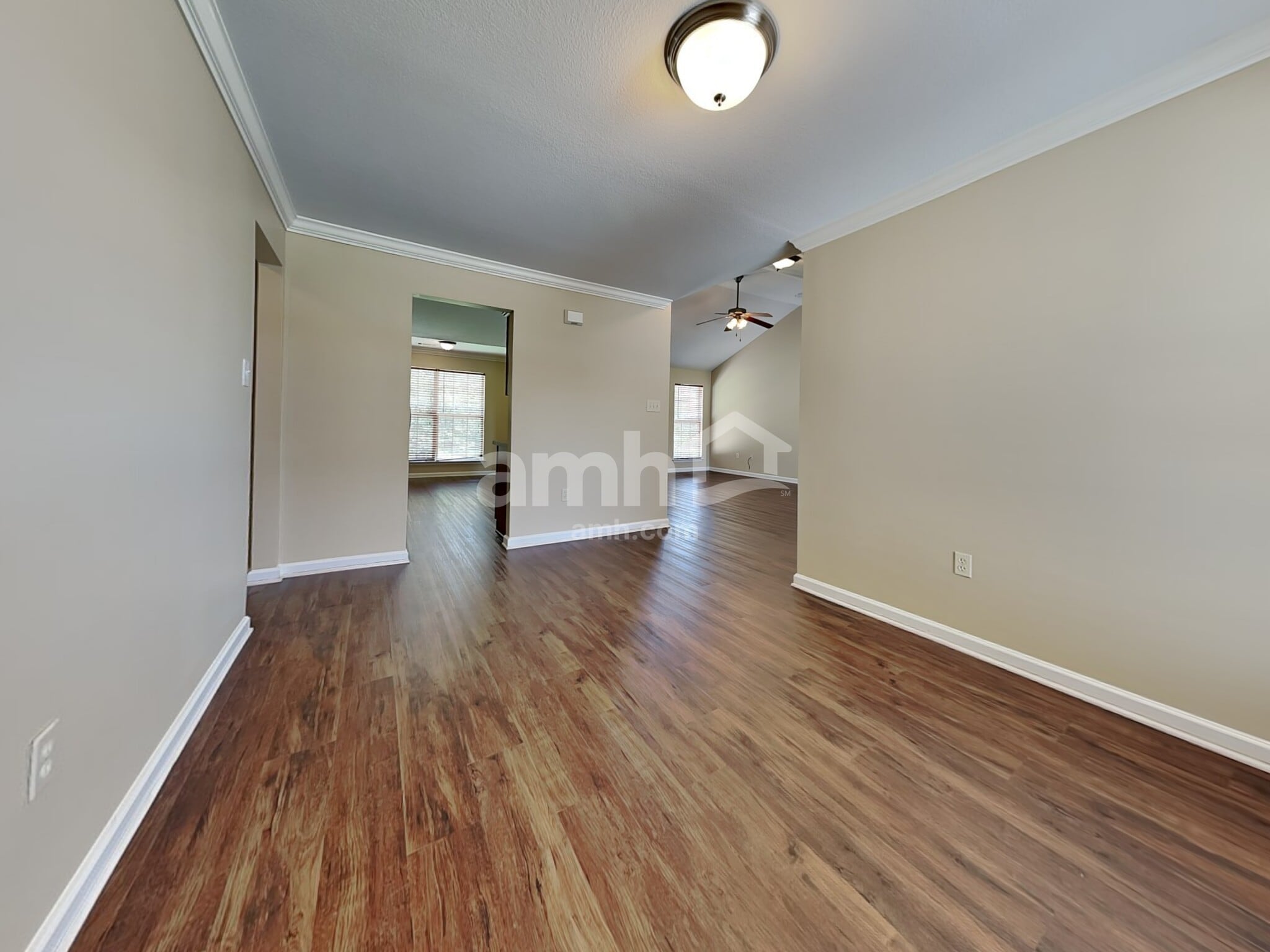 Building Photo - 2824 Ashridge Rd