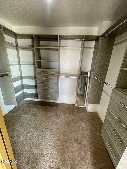 Building Photo - 735 Benson Way