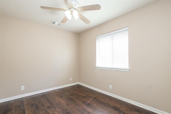 Building Photo - 21304 Secretariat Ridge Ln