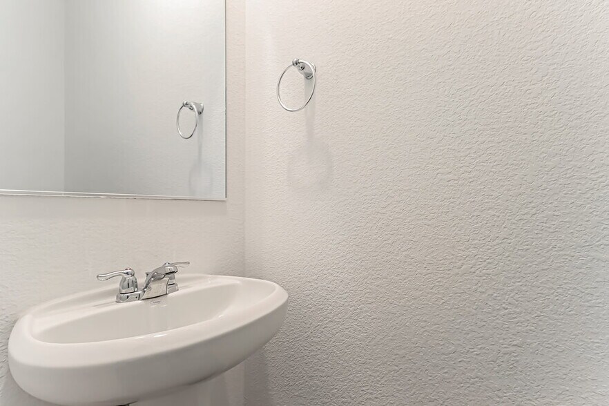 Building Photo - 14844 Holster Trl