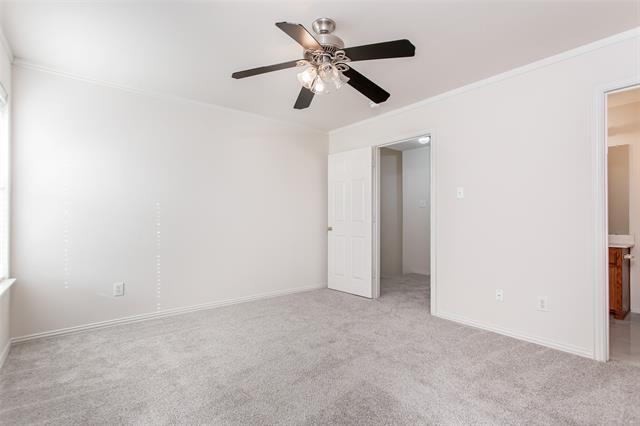 Building Photo - 915 Falcon Trail