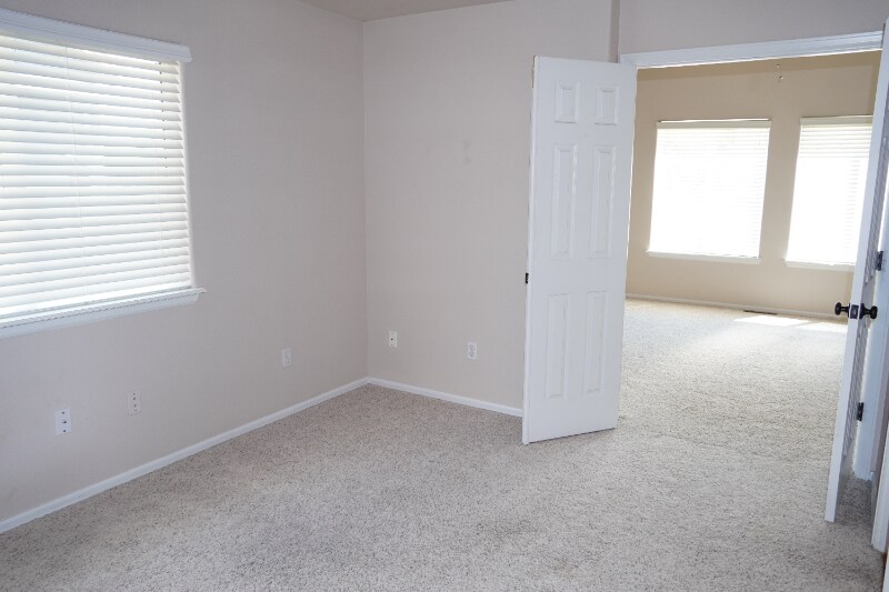 Building Photo - 5445 War Paint Pl