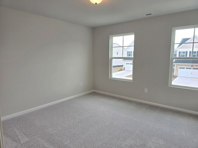 Building Photo - New 3 Bedroom 2.5 Bathroom Single Family H...