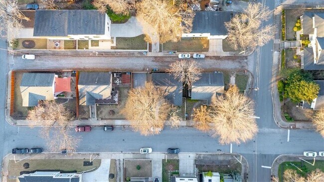 Building Photo - 1520 Foote St NE