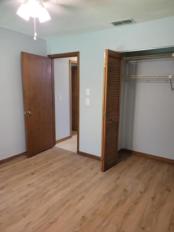 Building Photo - 2701 NE 10th St