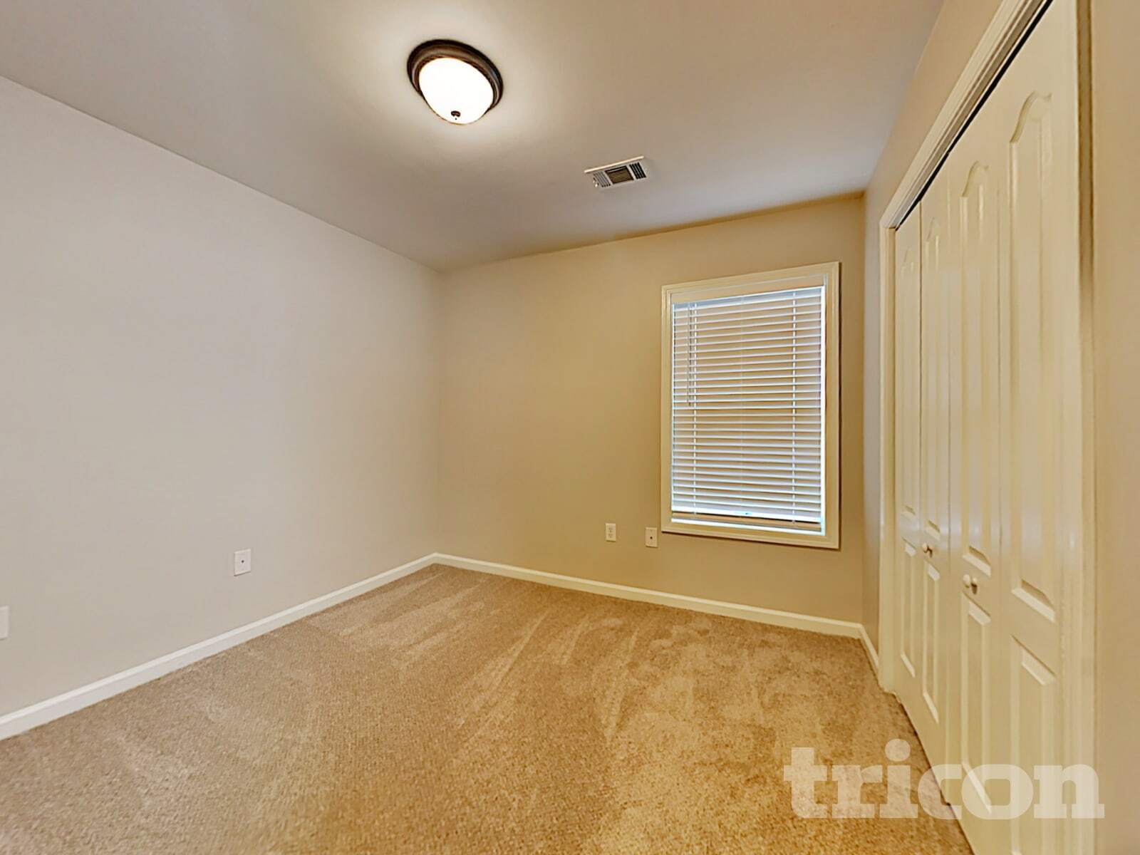 Building Photo - 215 Millwheel Dr