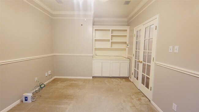 Building Photo - 16215 Brinton Ct