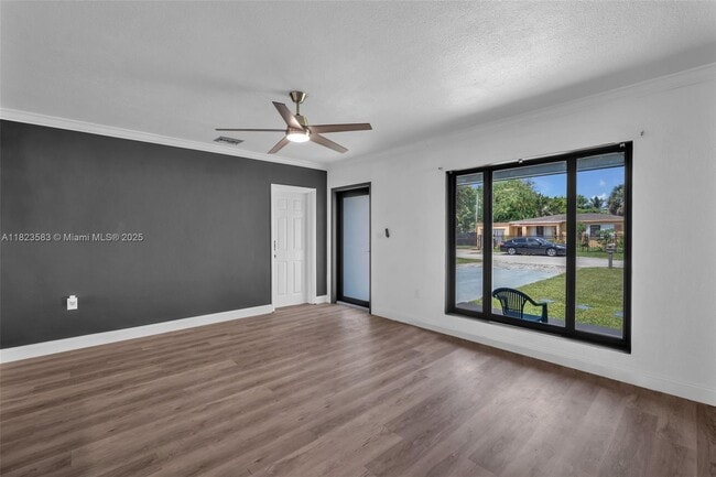 Building Photo - 14600 NW 11th Ct