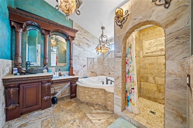 Building Photo - 1010 W Wilson St