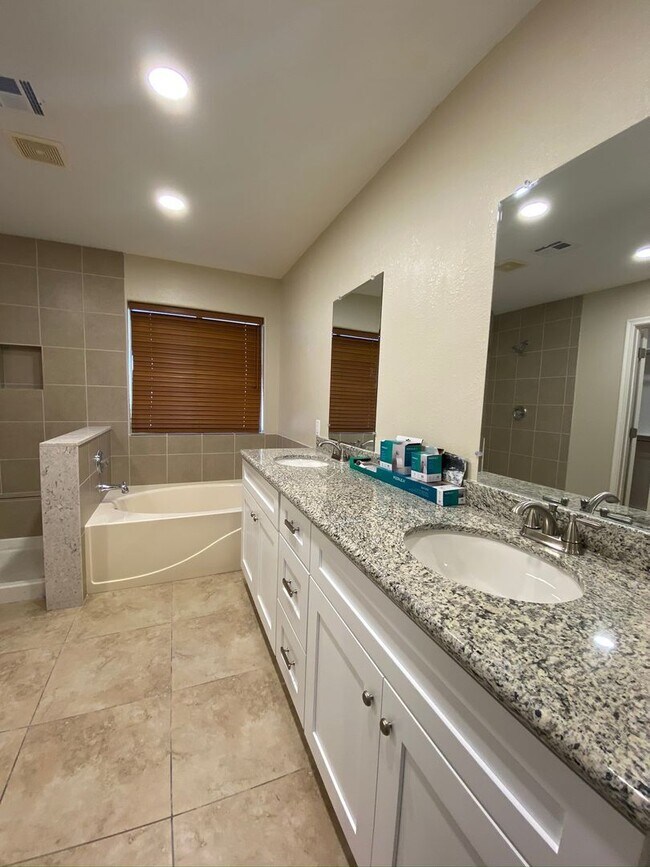 Building Photo - Newly Remodeled Single Story Home-Coming Soon!
