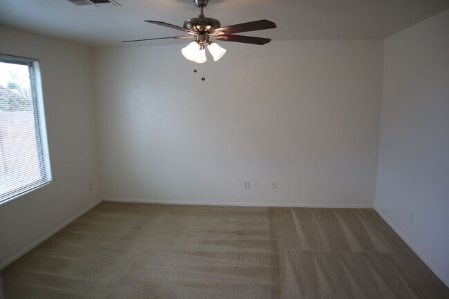 Building Photo - A Home You Have To See To Believe!!!