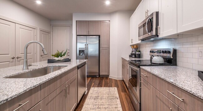 Building Photo - 4864 Fishtrap Rd