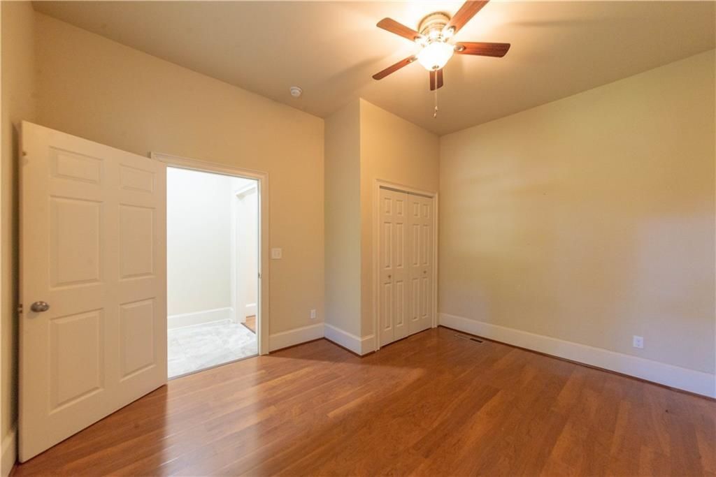 Building Photo - 1371 Clermont Ave