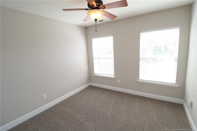 Building Photo - 218 Longchamp Ln