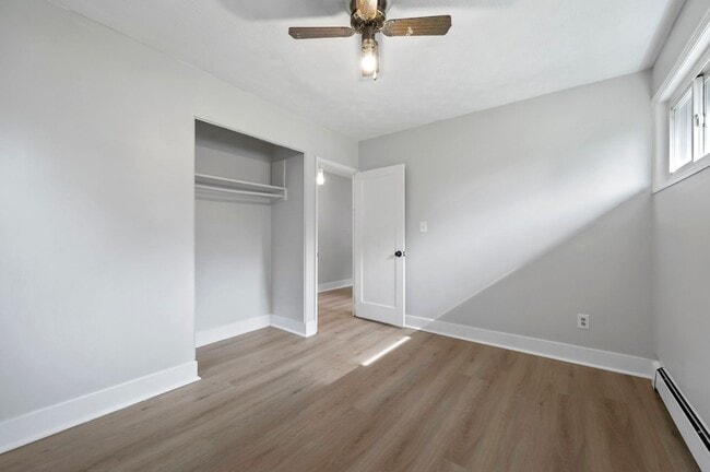 Building Photo - Gorgeous 3 bedroom home in Penn Hills avai...